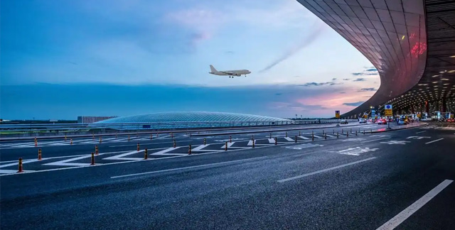 中国第五个 “百万吨航空城” 诞生！为何是这座城？